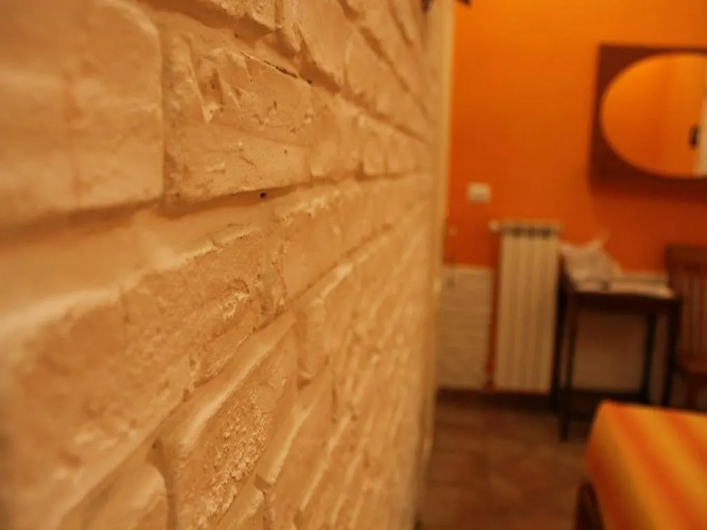 Domus Romana 4*, Rome